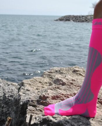 Sort Kompressionsstrømper Fra Sportsmærket Jiani Knæstrømpe Herre - We Do Better Kompressionsstrømper